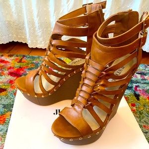 Sienna high heel wedge